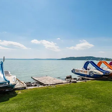 Fuered Luxury With Private Pool Tatil Evi Balatonfüred